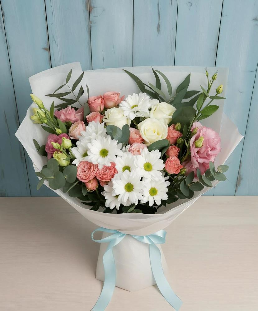 Букет цветов из: Розы, Лизиантусы и Хризантемы в Дубовке
