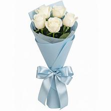 Букет 5 Белых роз Проуд в Дубовке