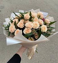 Букет Кремовые розы Латте в Дубовке