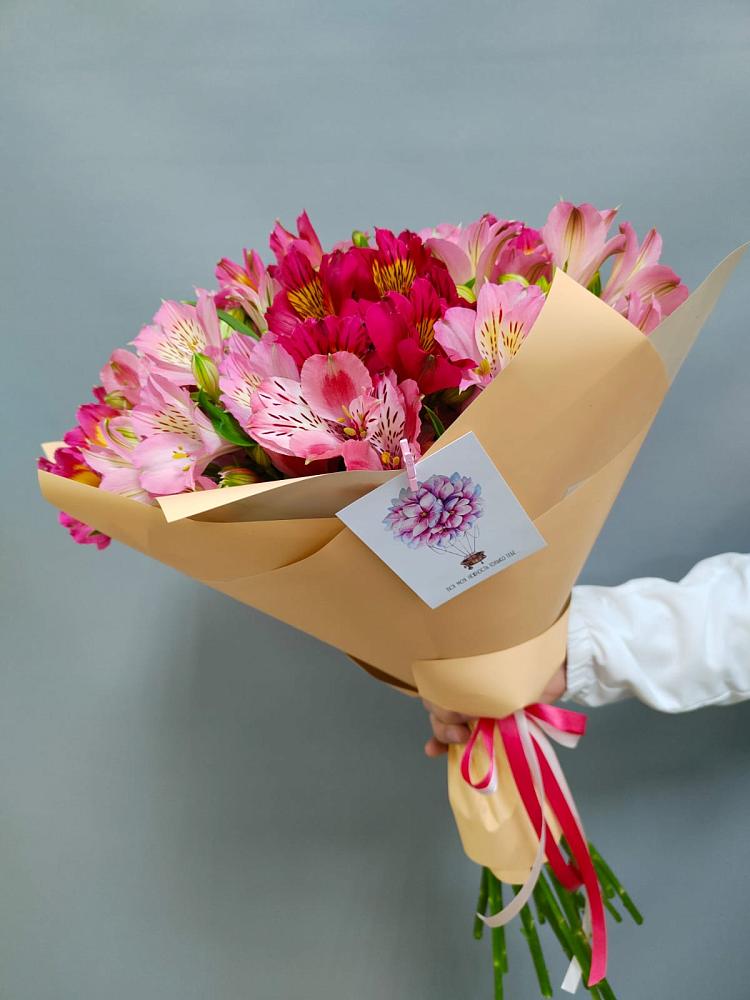 Букет цветов из: Альстромерии в Дубовке