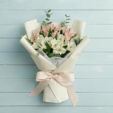 Букет цветов из:  Альстромерии в Дубовке
