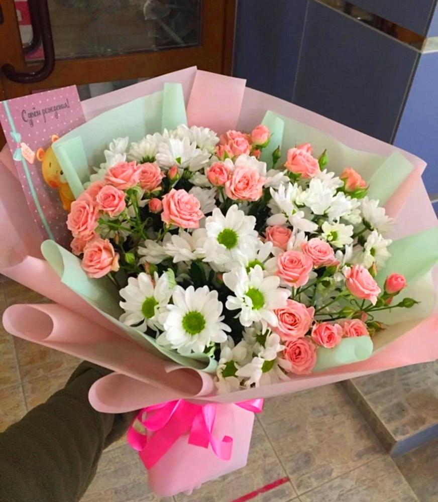 Букет цветов из: Розы и Хризантемы в Дубовке