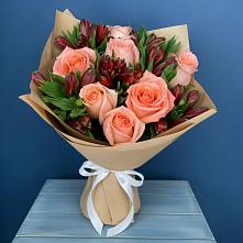 Букет цветов из:  Розы и Альстромерии в Дубовке