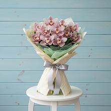 Букет цветов из:  Орхидеи и Розы в Дубовке