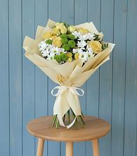 Букет цветов из:  Хризантемы и Розы в Дубовке