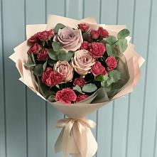 Букет цветов из:  Гвоздики и Розы в Дубовке