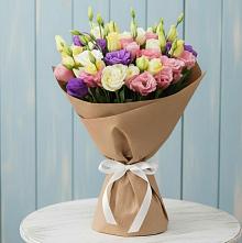 Букет цветов из:  Лизиантусы в Дубовке
