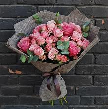 Букет цветов из:  Розы в Дубовке