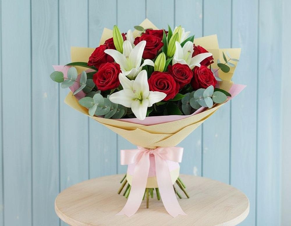 Букет цветов из: Лилии и Розы в Дубовке